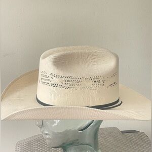 Hats-2-U Straw Hats, Made in Mexico.